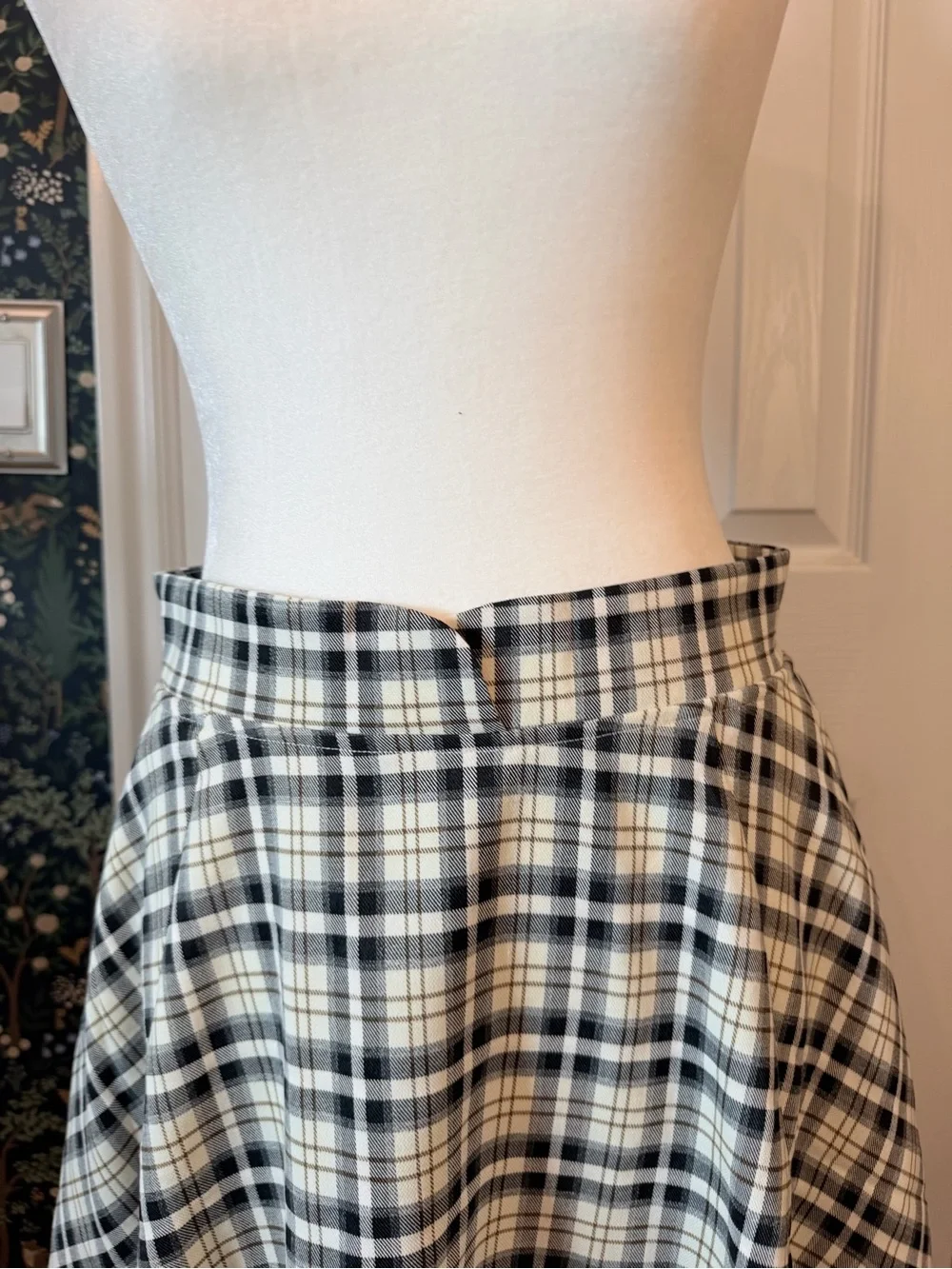 Black & White Plaid Midi Skirt